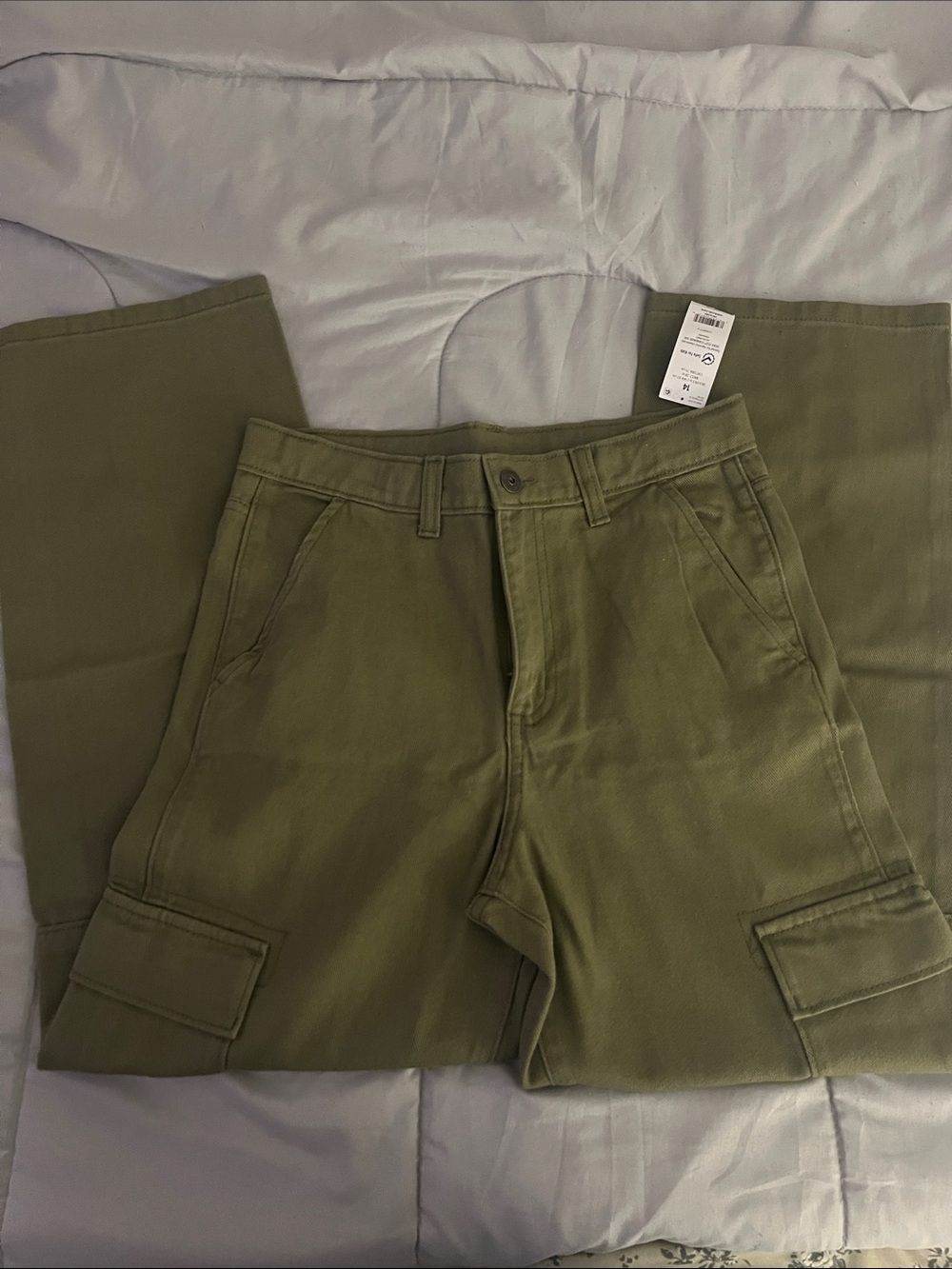 OshKosh B'gosh Olive Men’s Straight Chino Pants